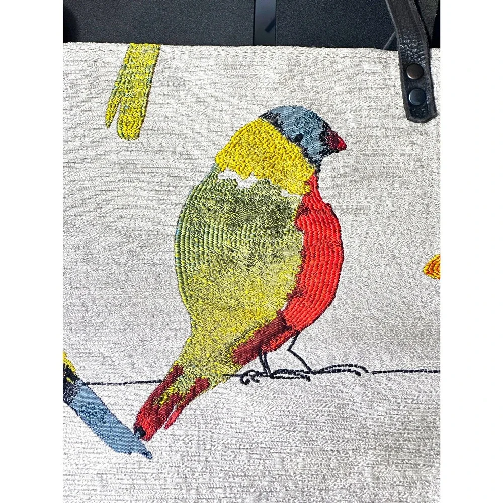 HandMade Bird Tapestry Tote Bag Womens Large Tan Embroidered Finch Design‎